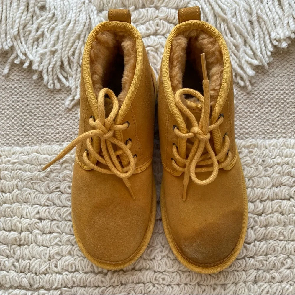 UGG girls' amber yellow Neumel II ankle boots 4